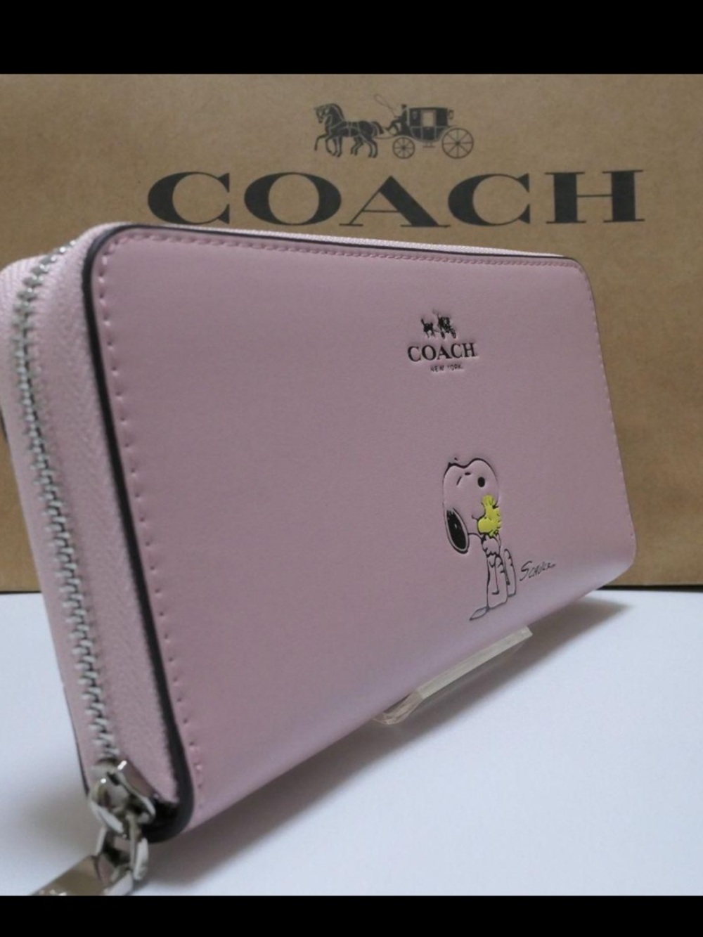 NWT COACH x PEANUTS Long Wallet Snoopy Woodstock Leather Zip pink - Picture 4 of 4